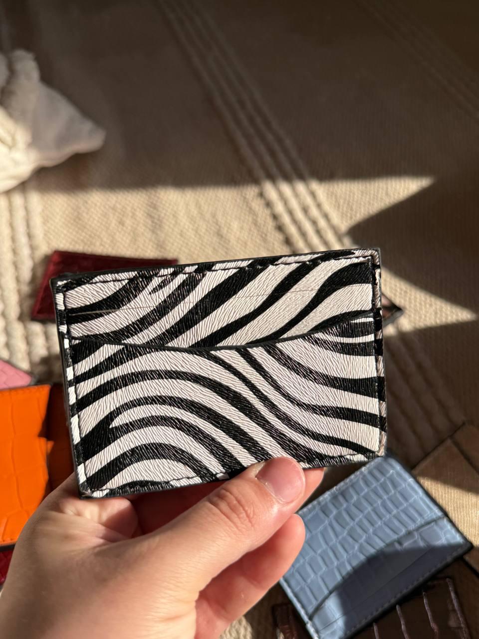 SHEIN card holder