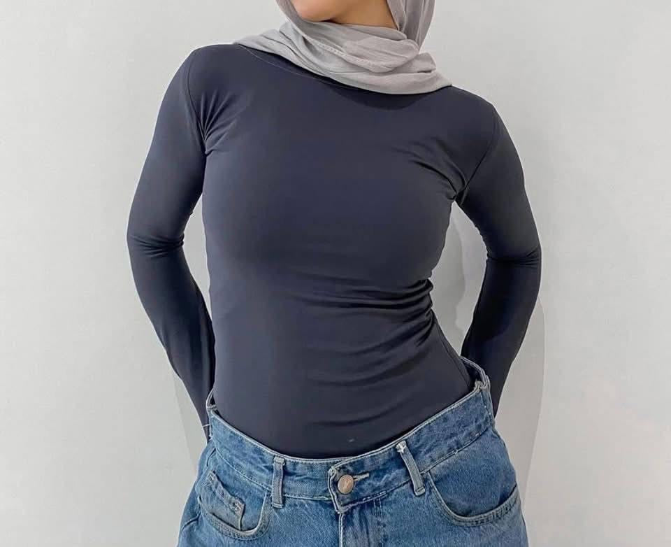 Top with sleeves