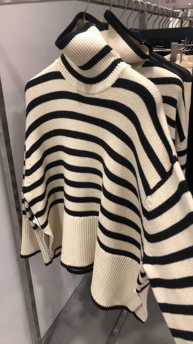 Striped dough sweater