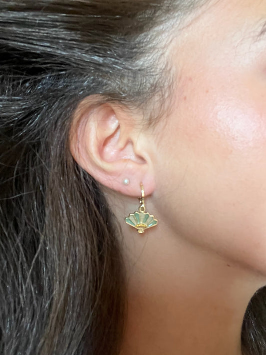 Green hues earrings