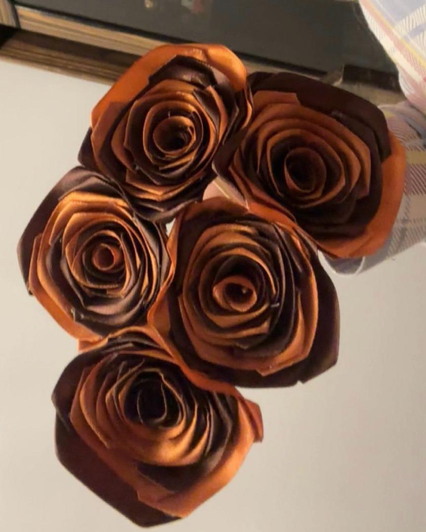 Artificial Brown Roses