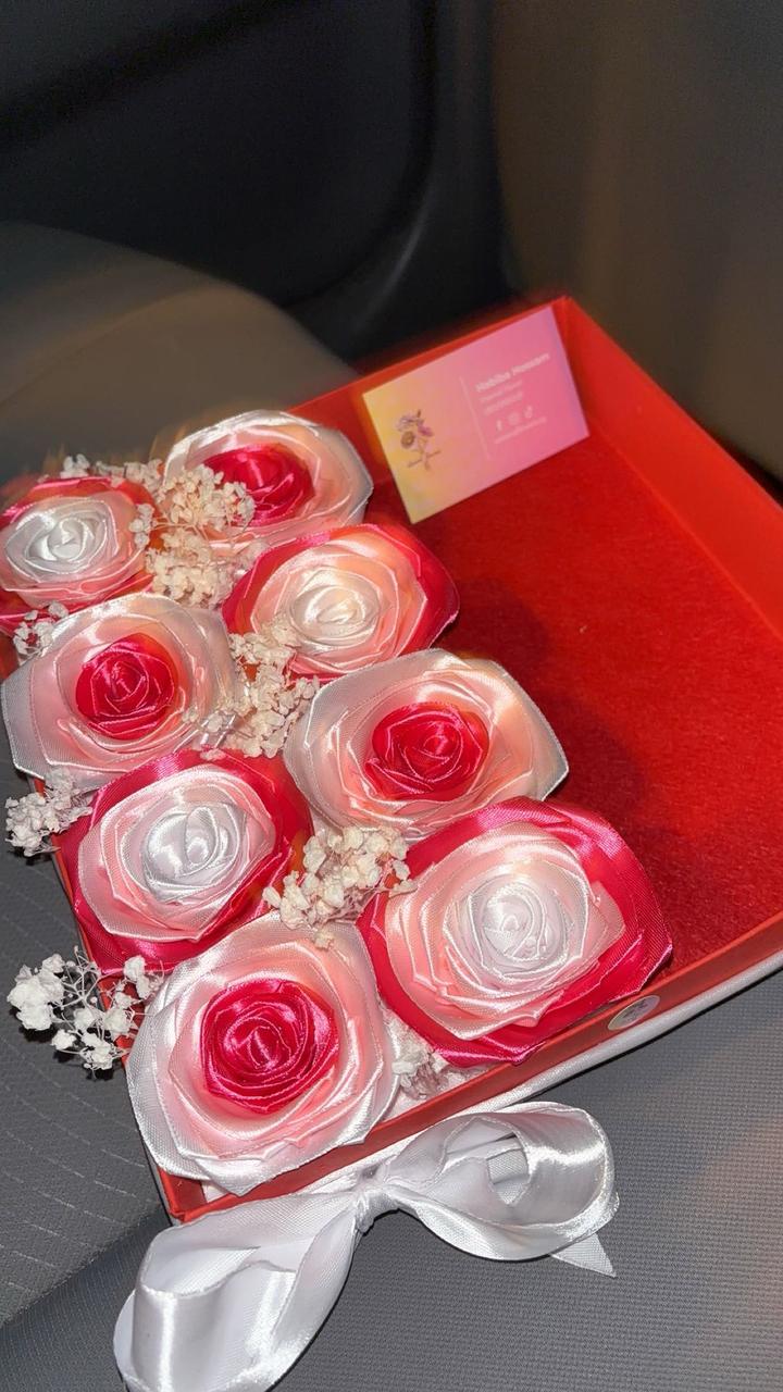Artificial Roses (box included)