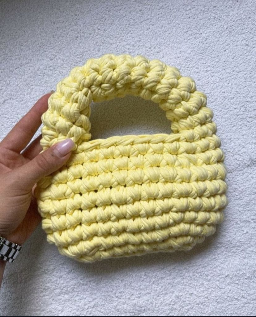 Crochet bags, with Coach chain