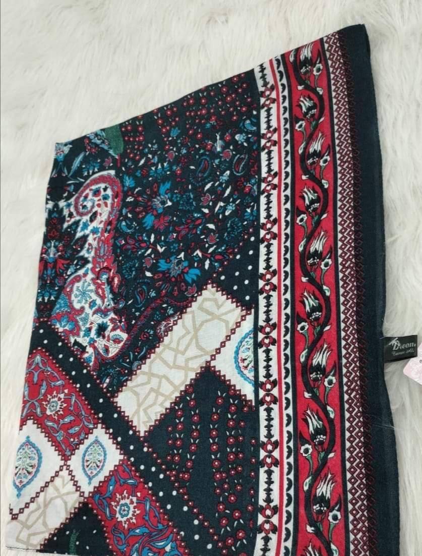 Trendy Scarf