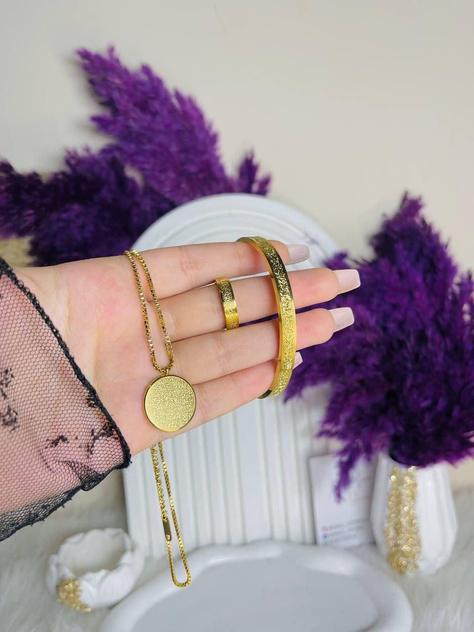 Gold set