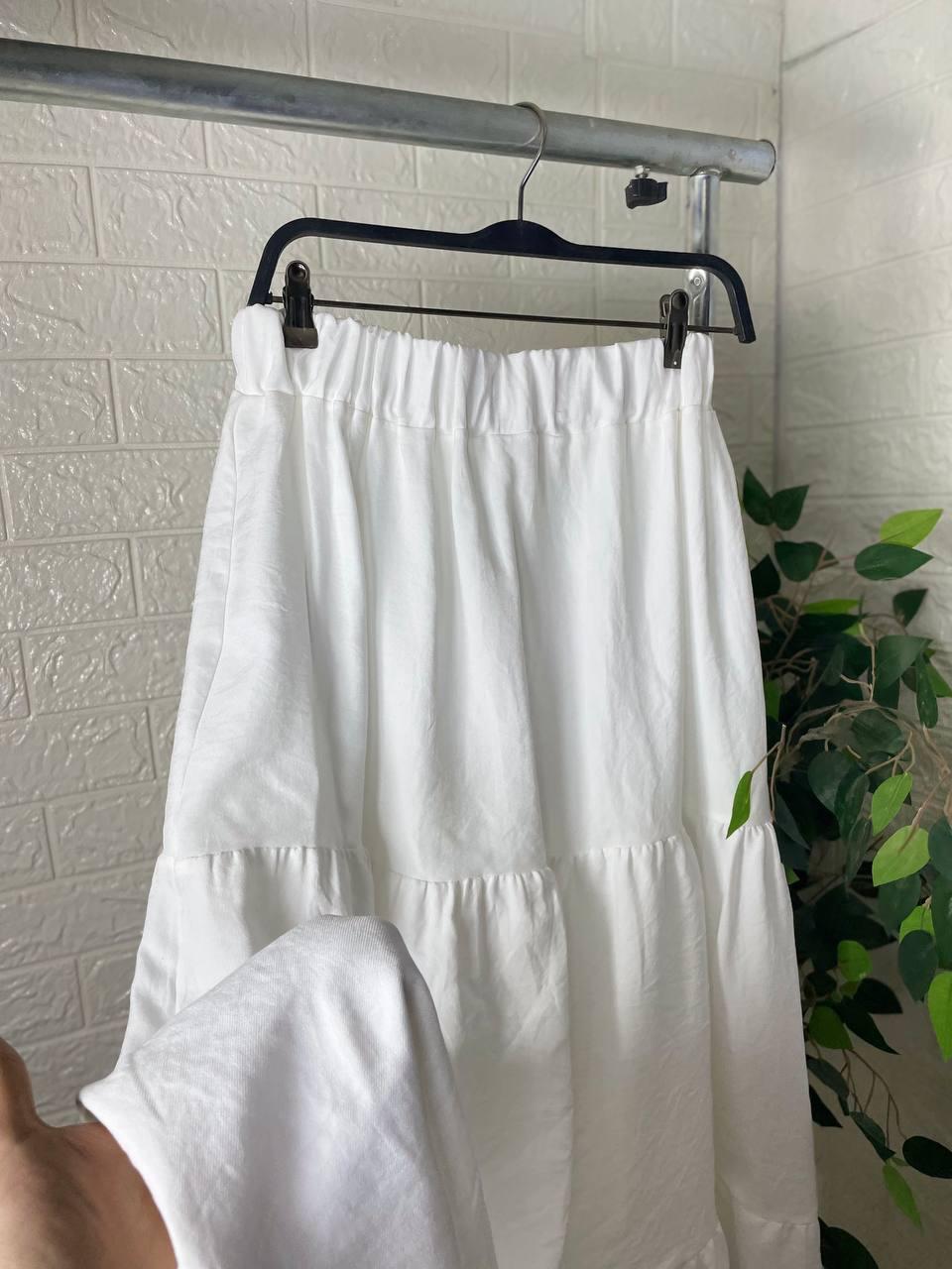 Skirt or chemese for the day?