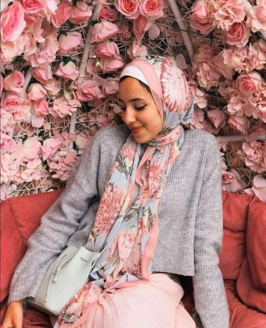 Trendy flowers Scarf