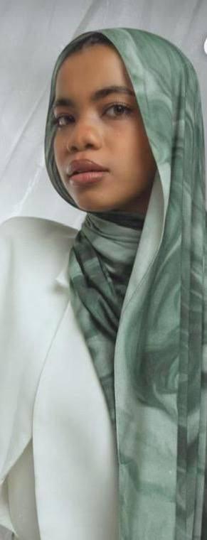 Trendy Scarf