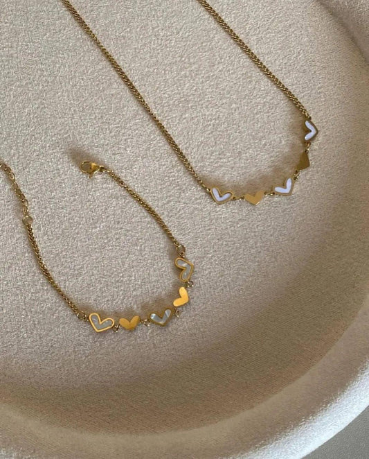 Hearts necklace